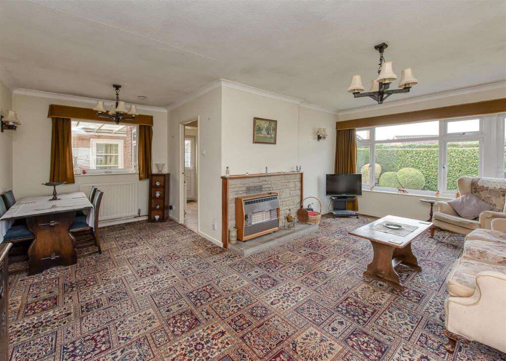 2 Johnsgate-reception2.jpg