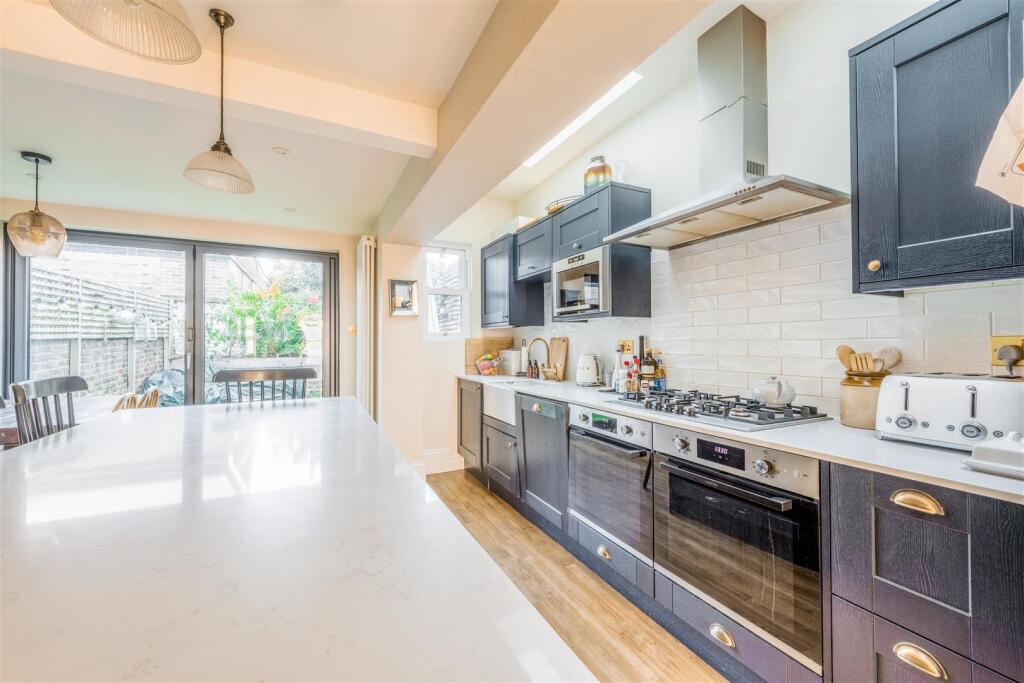 67 Ashford Road-5.jpg