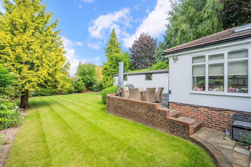 YEW TREE BOTTOM ROAD (17).jpg