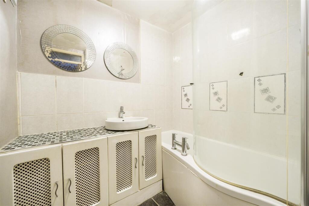 Davidson Frost-Wellings, DFW, Rusper Close, Stanmo