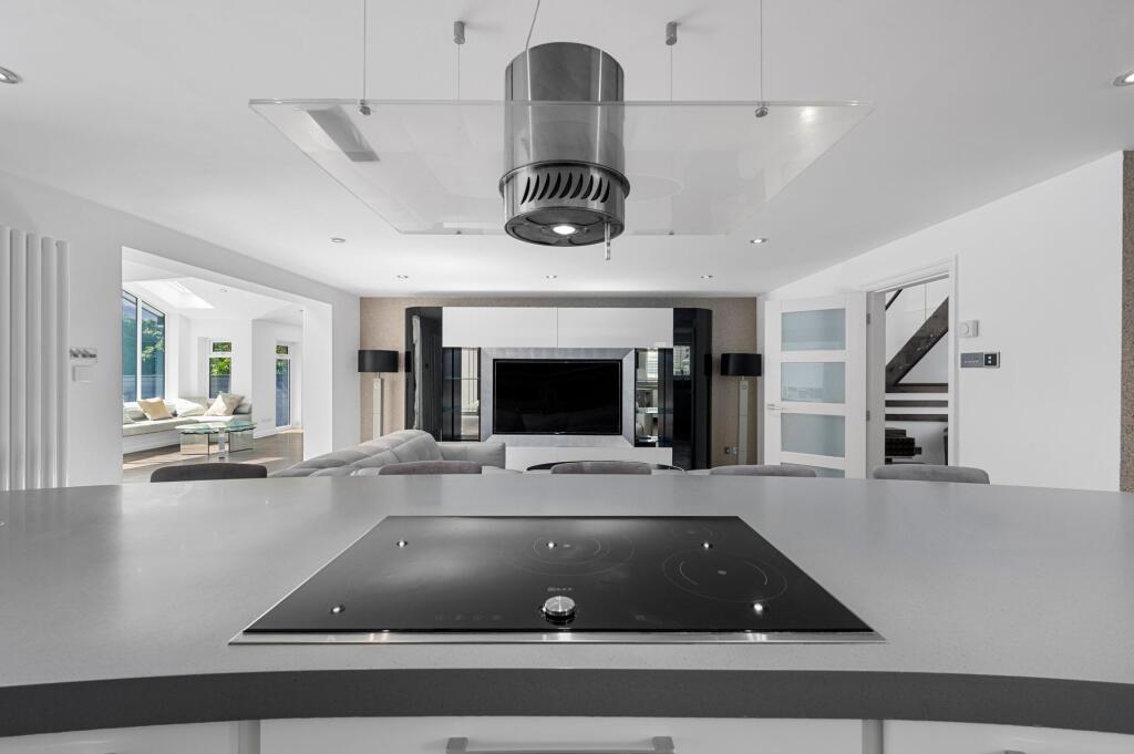 Kitchen-Dining-Family Room