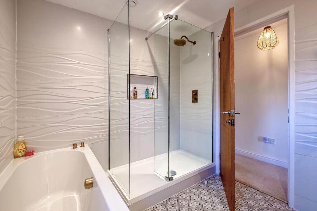 26 Oubas Hill (31 of 37).jpg