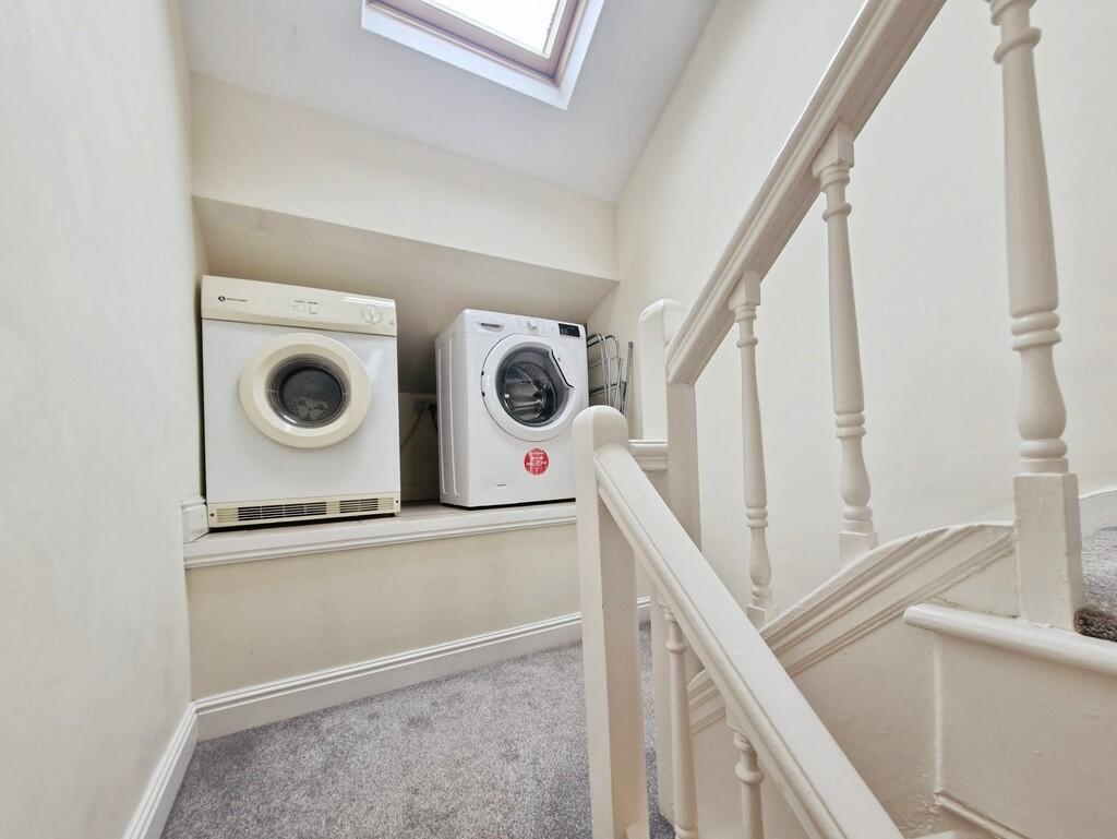 b6130c6e-10000406...