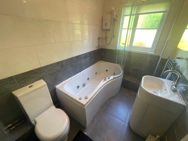 ebury 2