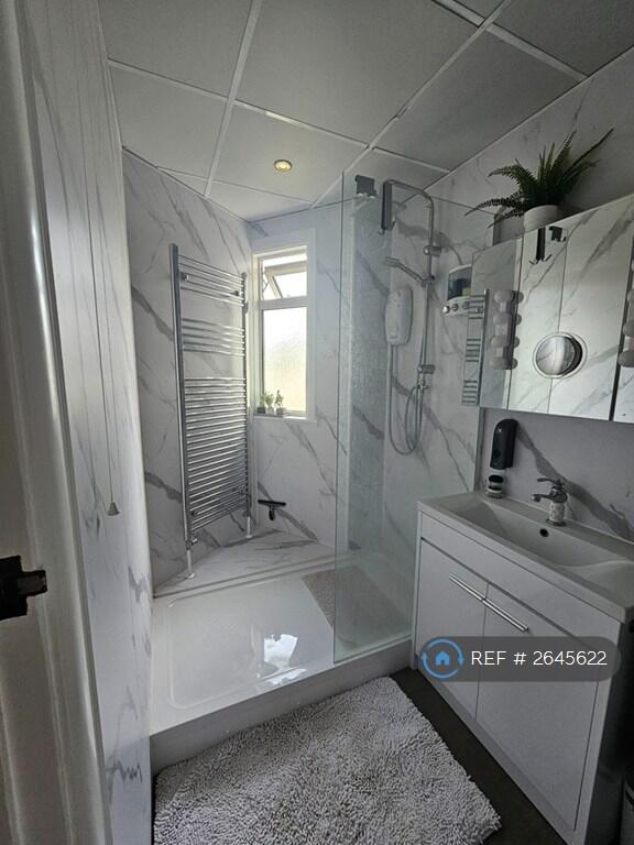 Instant Electric Shower 