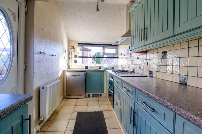 Kitchen2