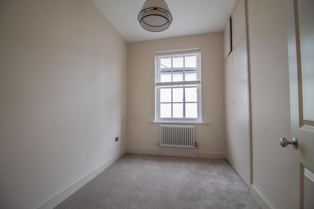 16 Whiting Street [Bedroom Two 01] WHATLEY LANE.jp