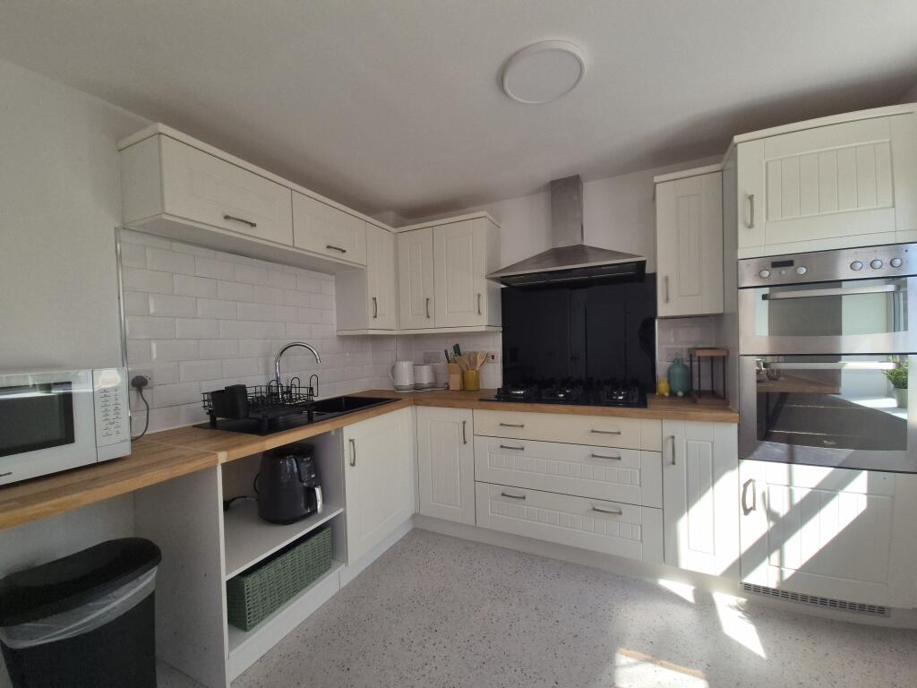 Kitchen1