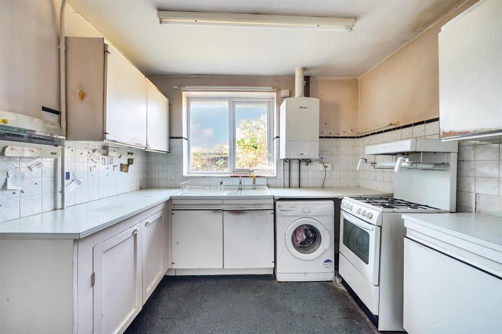 5 Palmer Drive, Lutterworth