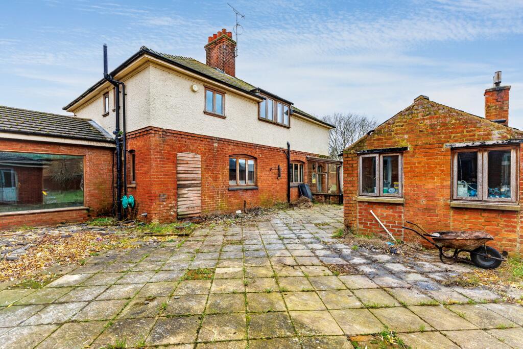Temple Cottage, Rushden Road, Sharnbrook, Bedfordshire MK44 1ND