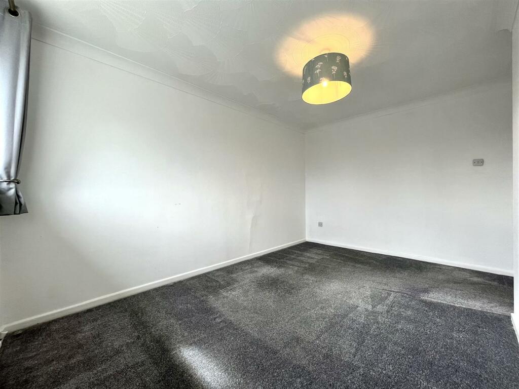 Bedroom 1 Aspect 2