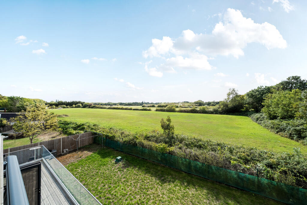 1347579-24-68bec0...