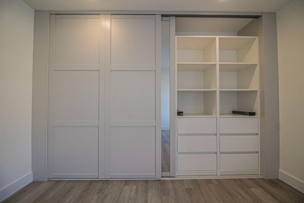 Apartment 1_Saddler's Court [Extensive Built-in Wa