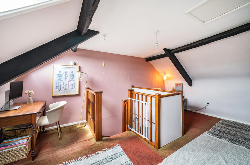 1328807-12-688a33...