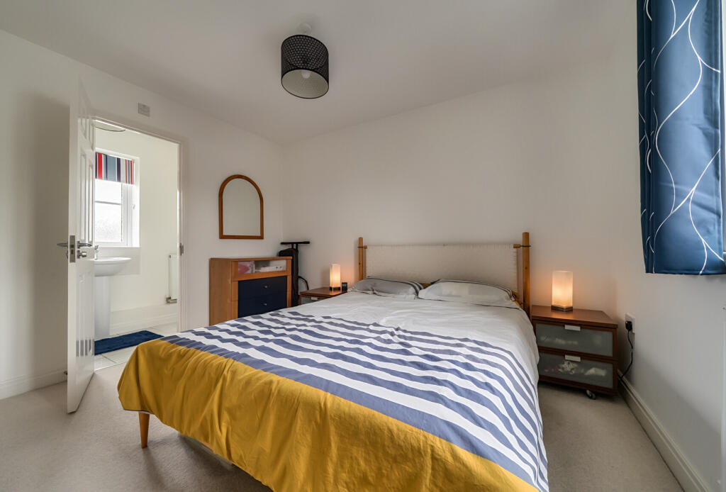 1341718-9-68a35dd...