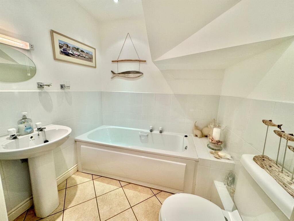 PHOTO-2024-11-06-14-10-14 (4).jpg