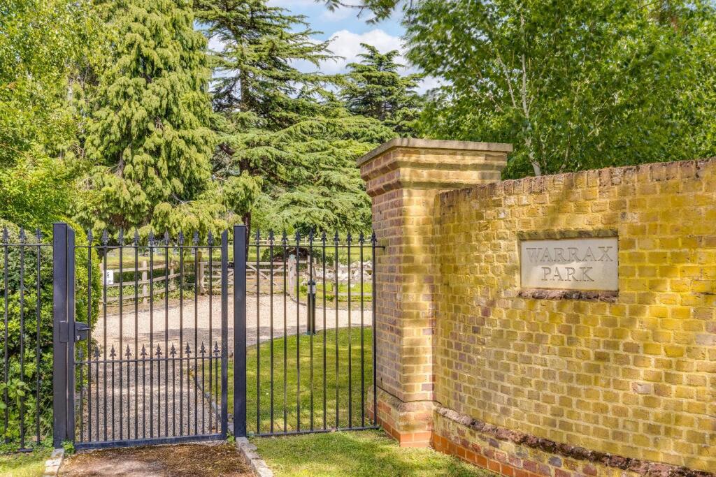 Warrax Park 8-41.jpg