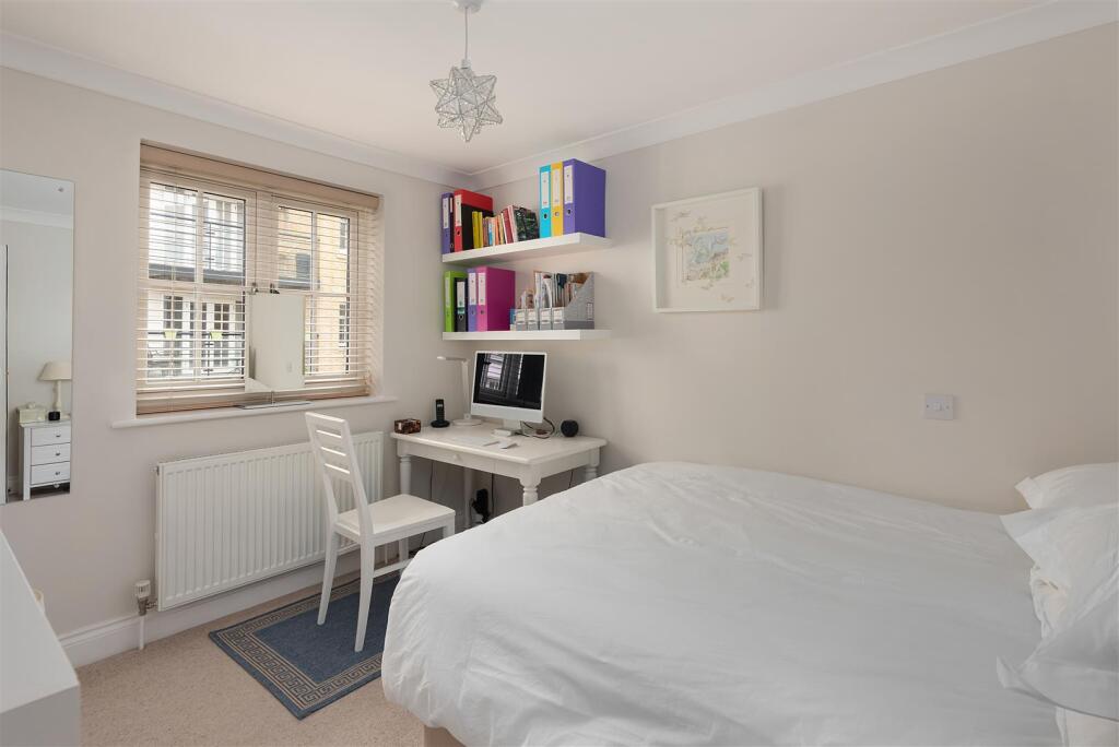 The Slipway, Sea Wall, Whitstable