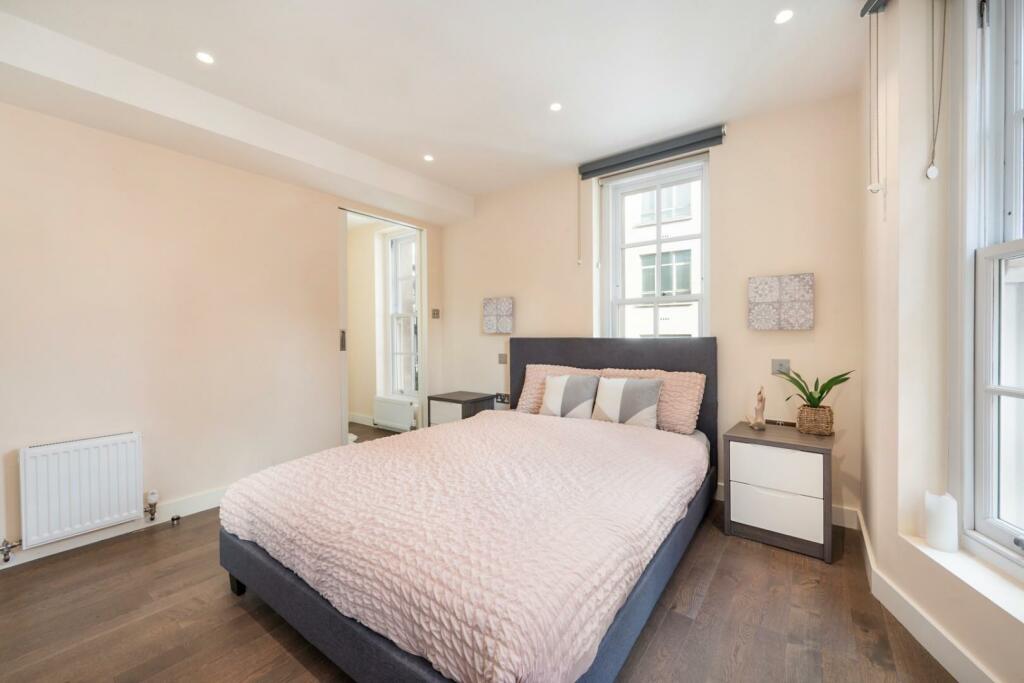 BEDROOM 1 c.jpg