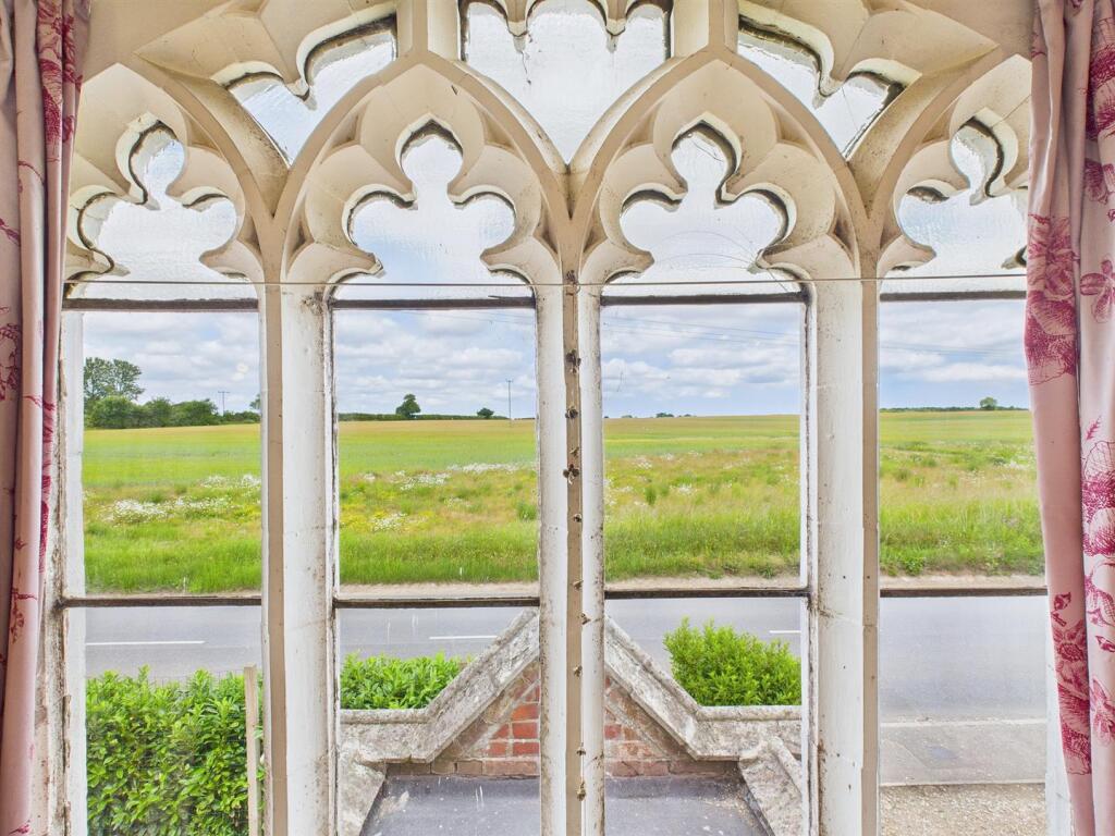 View to Front