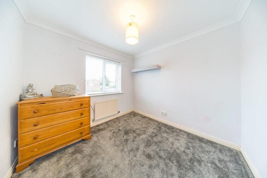 18 Caldywood Drive bedroom 2.jpg