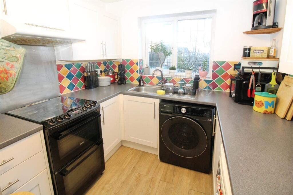 Fitted Kitchen