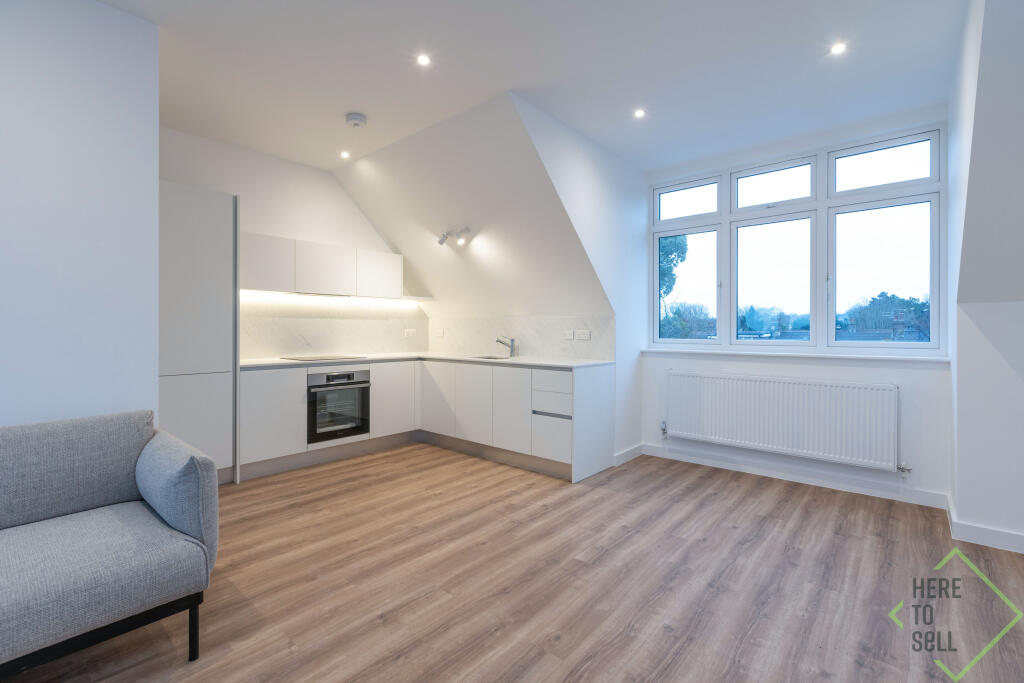 369 Green Lanes, London, N13 4JH-8 - Copy