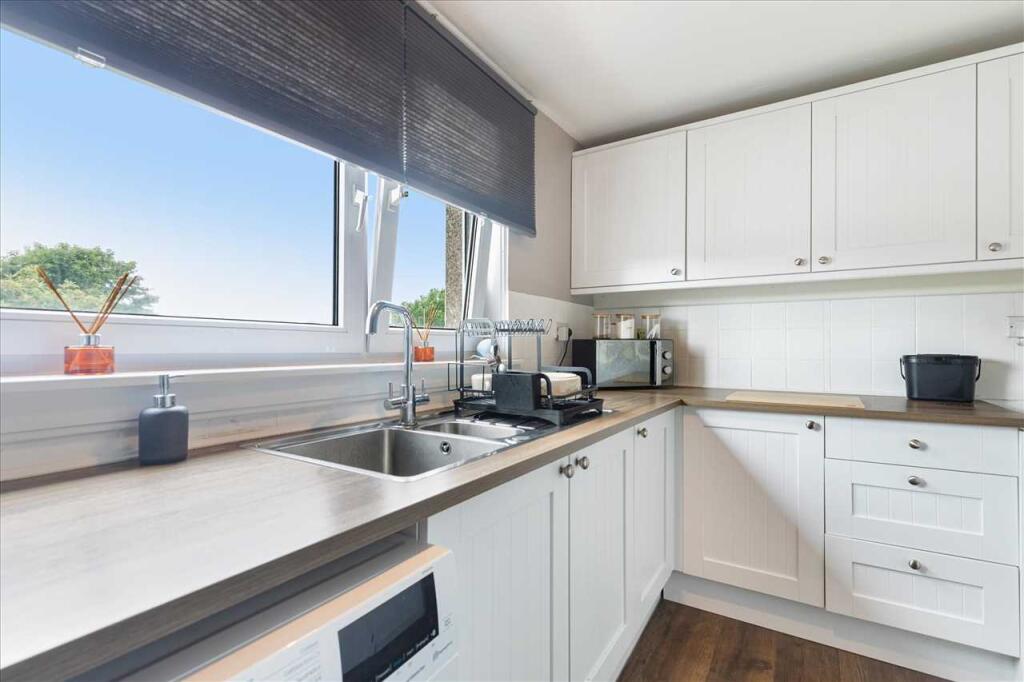 Kitchen (2)