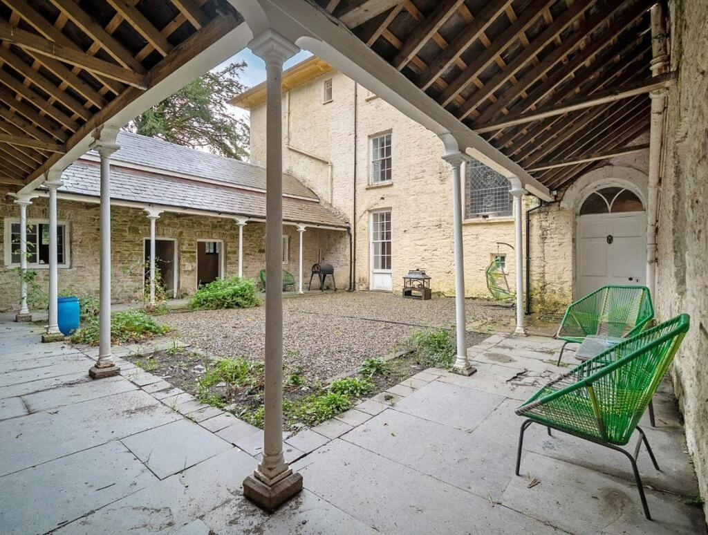 Rear Courtyard