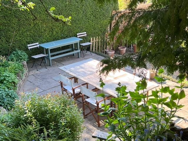 TERRACE.jpg