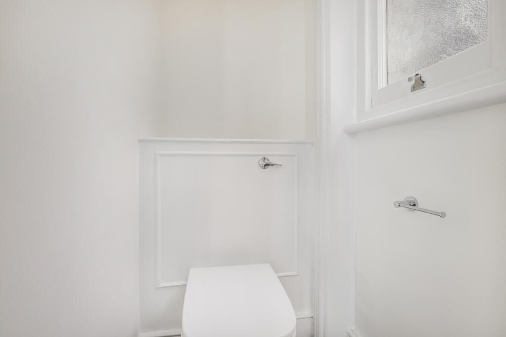 JLL Flat 1 57 Ege...