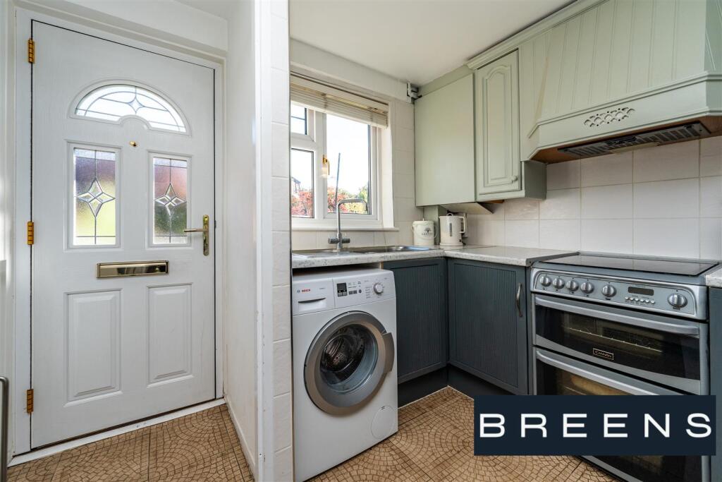 21 Mapleton Road_0006.jpg