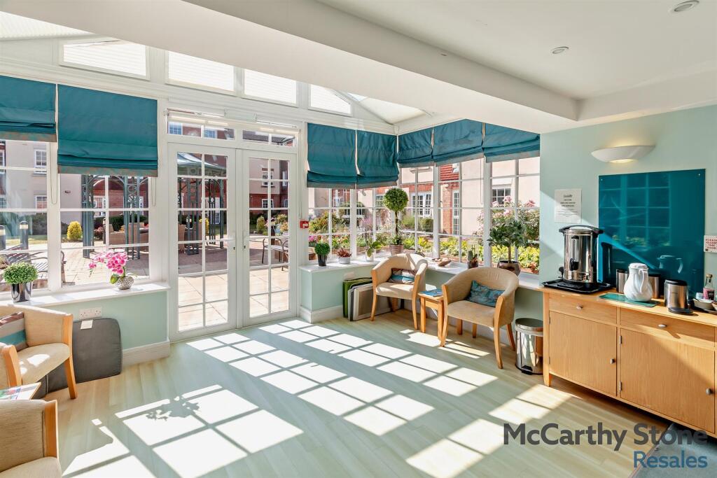 8652969-interior18-800.jpg