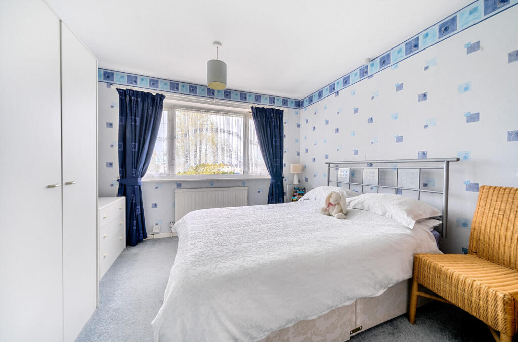 13585322168d28abb988ef