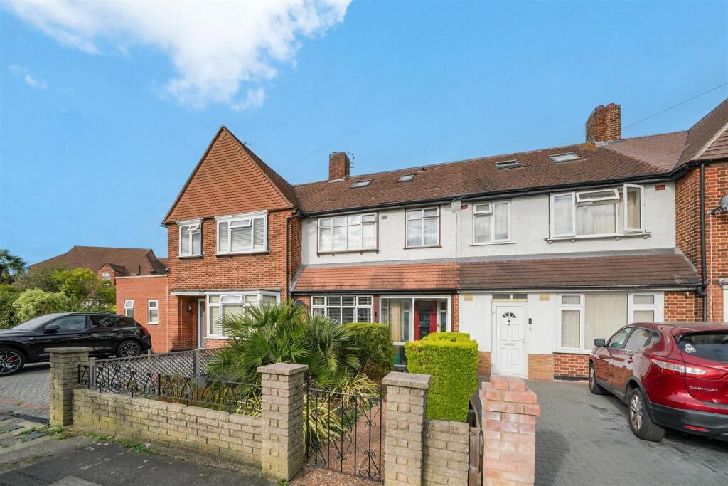 5 Conisborough Crescent - ofEpsbXaUB1GcFbdtSGV.jpg