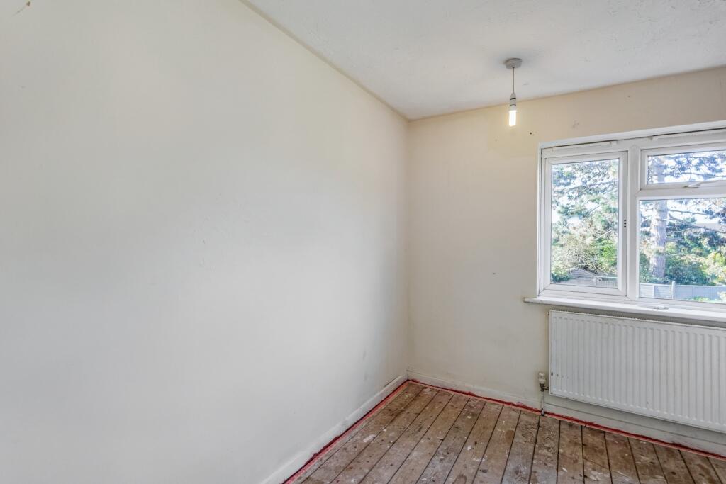 19 Wintringham Road, St. Neots, Cambridgeshire, PE19 1NX