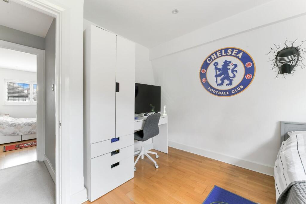 CASTLE AVENUE,  INTERNALS (6).jpg