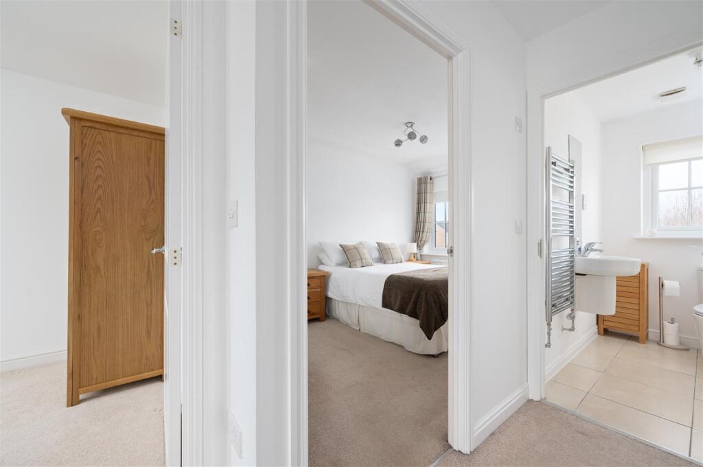 41 Middlebank Rise 016.JPG