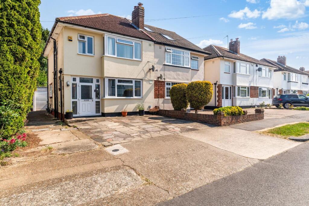 FAIRFIELD WAY - 6.jpg