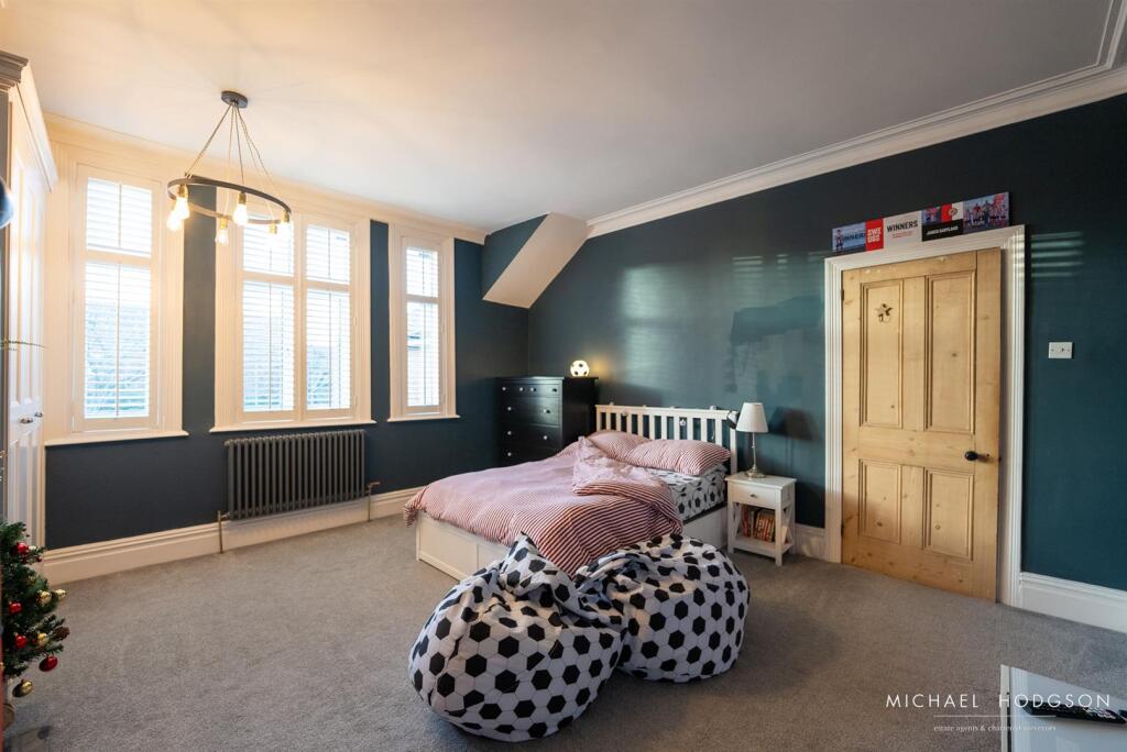 7 Ettrick Grove-33.jpg