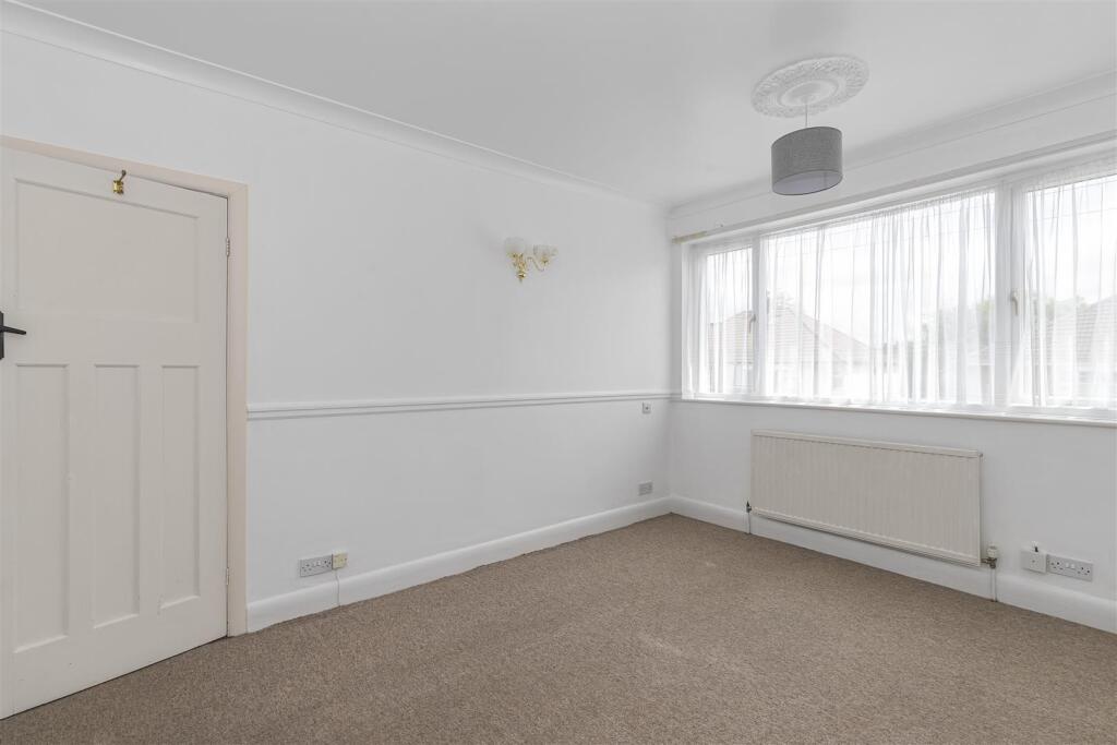 Bedroom 2.1.jpg