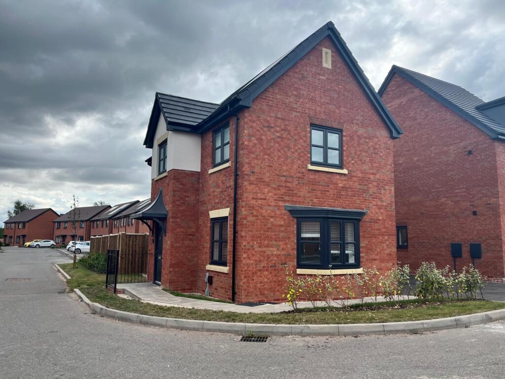 26 Whitebeam Way, ST17 4GG