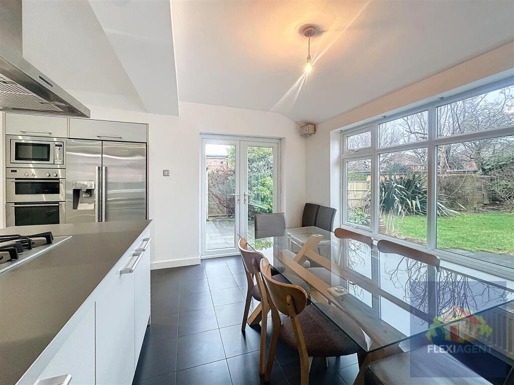 Kitchen Diner