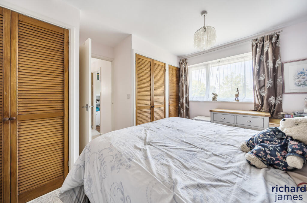 177254ddb0174f279f9140623a3956c5