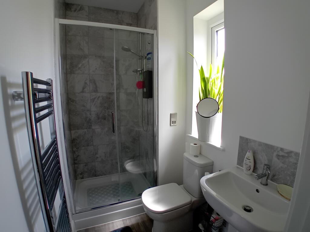 En-suite Bathroom