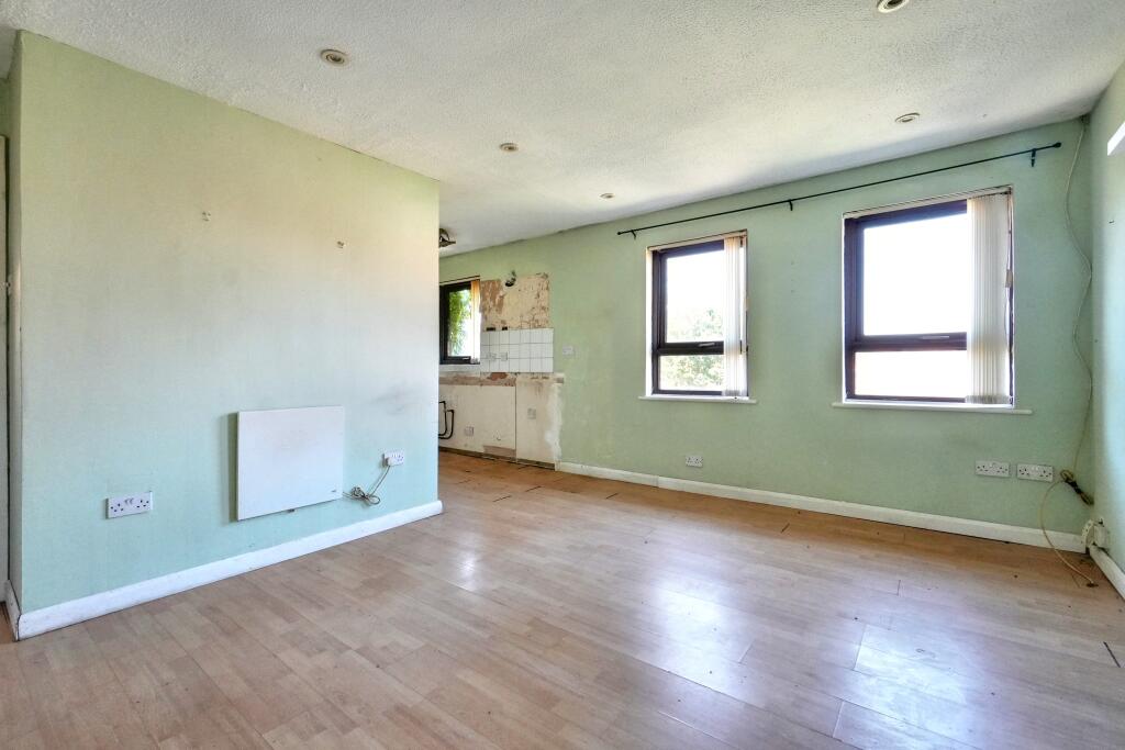 42 Honeysuckle Drive, Liverpool, Merseyside L9 1JL