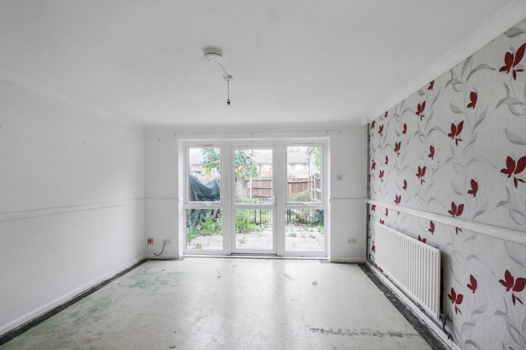 21 Omnibus Way, Walthamstow, London E17 4QE
