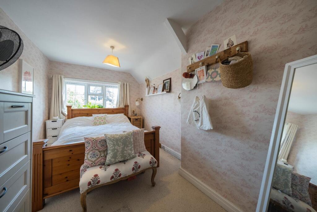 3 Manor Cottages-020.JPG