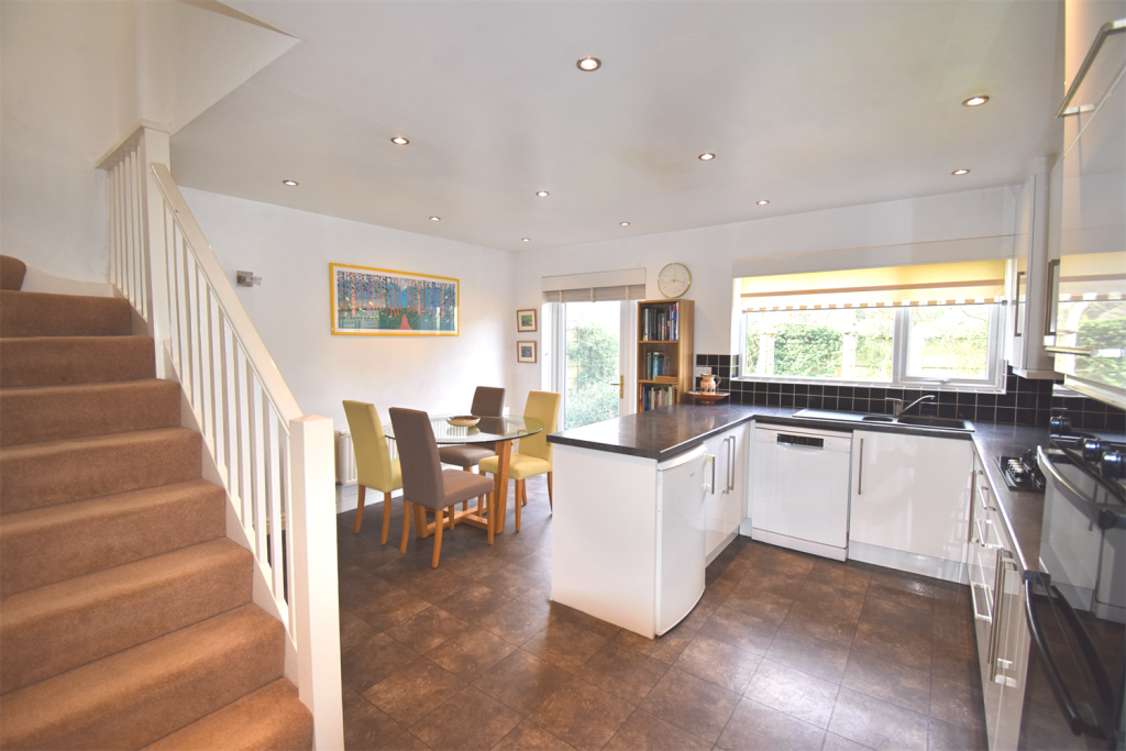 Fitted Dining Kitche