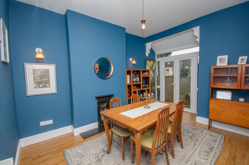 Dining room.jpg